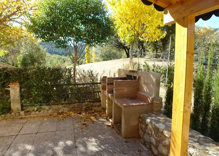 Fuente De La Yedra